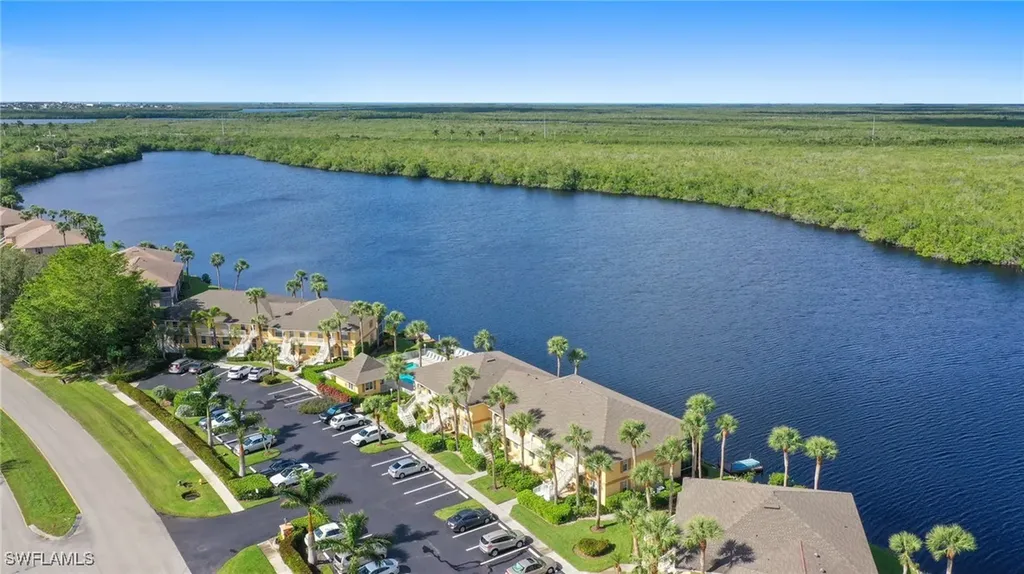 1325 Mainsail Drive Naples FL 34114