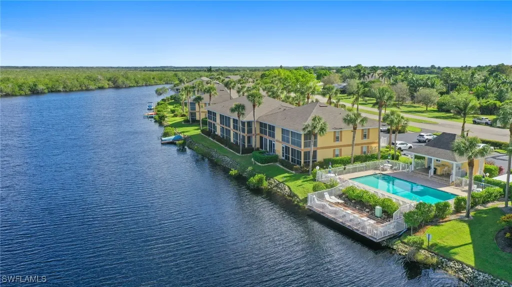 1325 Mainsail Drive Naples FL 34114