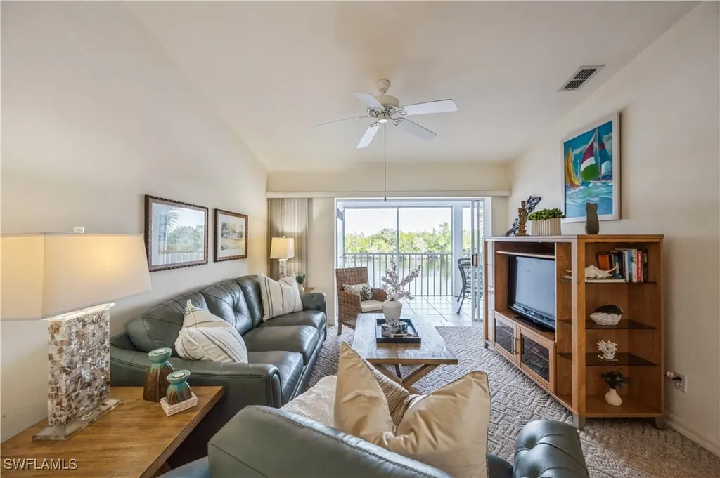 1325 Mainsail Drive Naples FL 34114