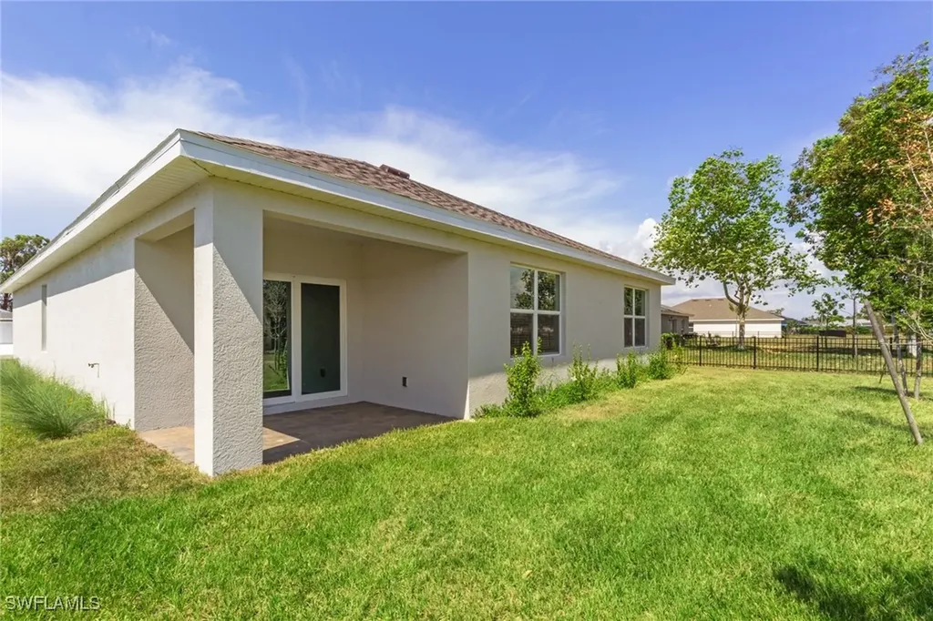 25361 Doredo Drive Punta Gorda FL 33955