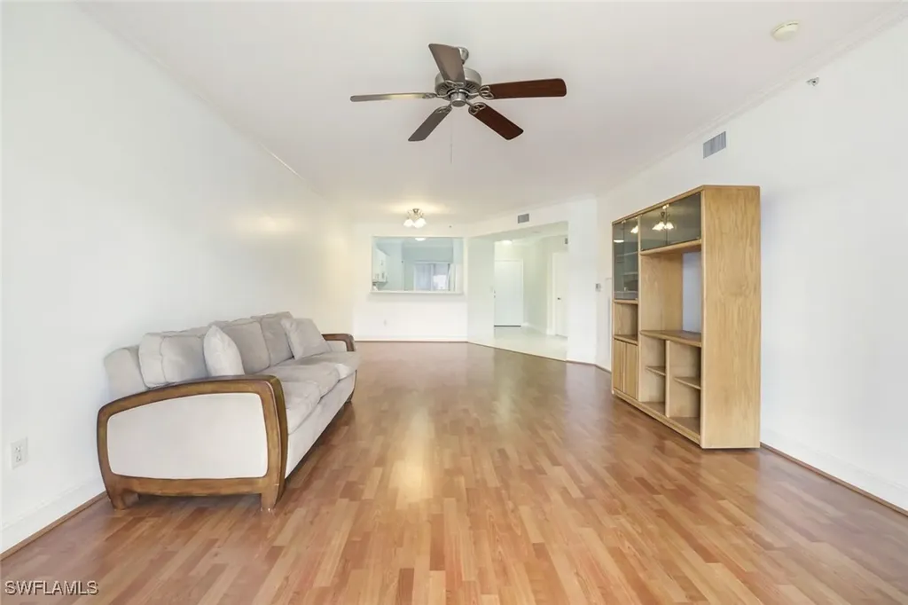 7846 Regal Heron Circle Naples FL 34104