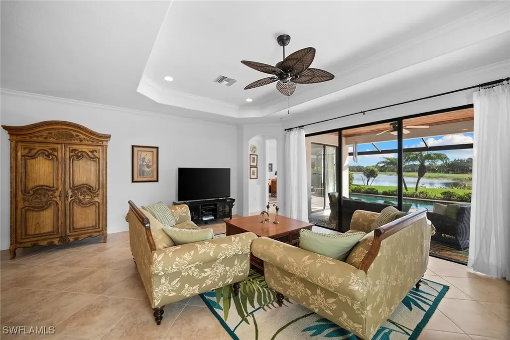 12504 Fenhurst Way Naples FL 34120