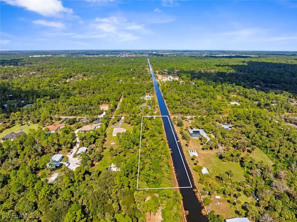 1280 14th Avenue NE Naples FL 34120