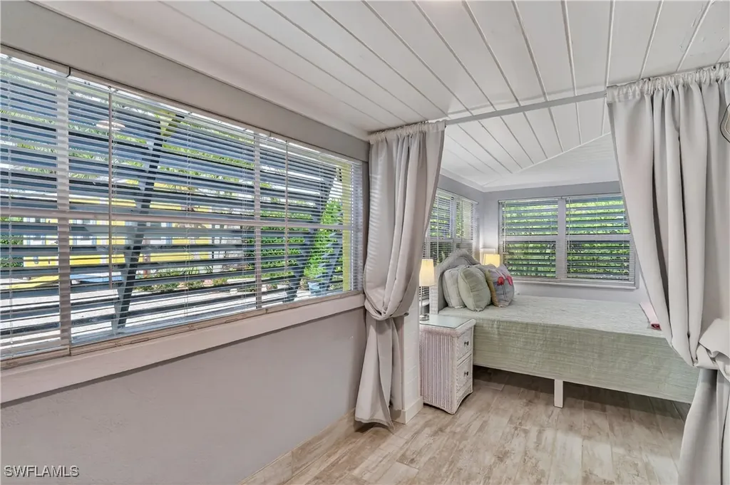 27526 Big Bend Road Bonita Springs FL 34134