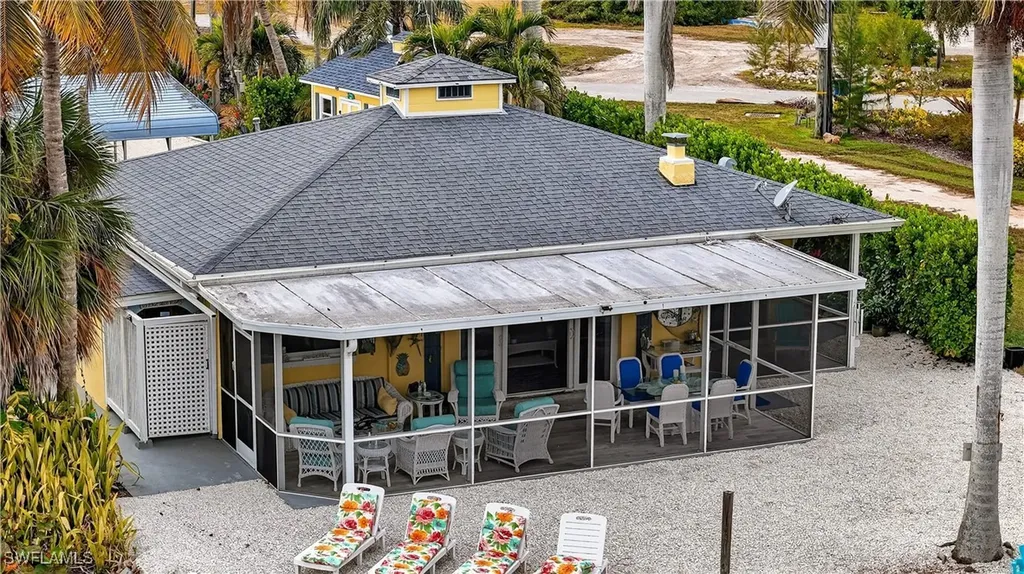 27526 Big Bend Road Bonita Springs FL 34134