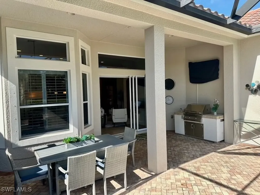 9104 Cherry Oaks Trail Naples FL 34114