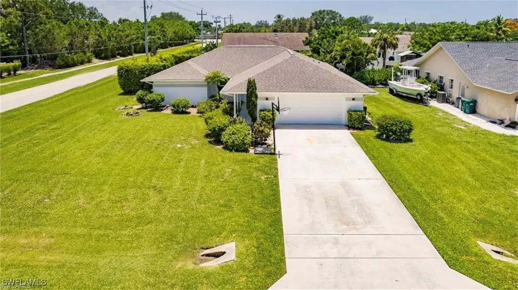 96 Wickliffe Drive Naples FL 34110