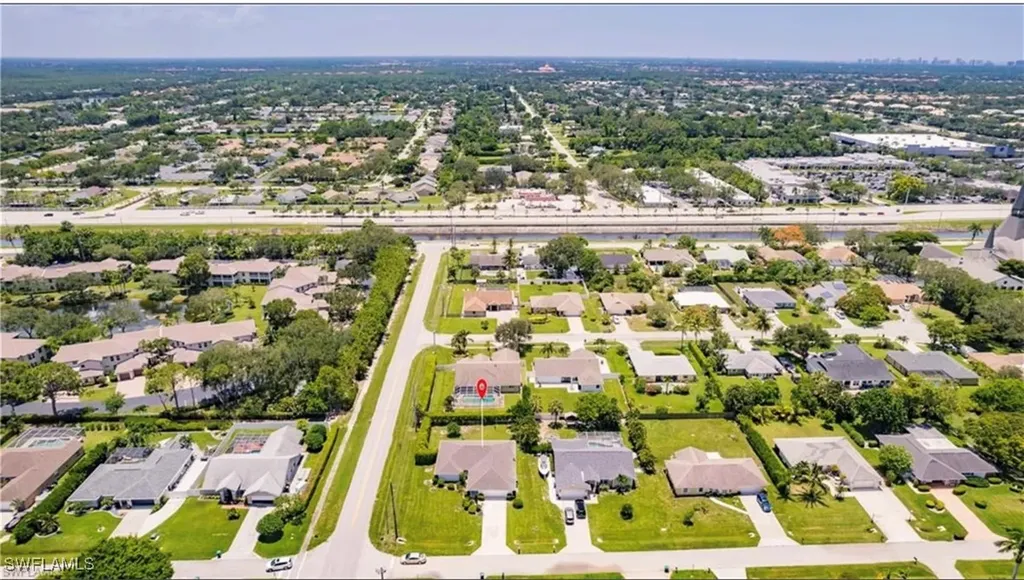 96 Wickliffe Drive Naples FL 34110