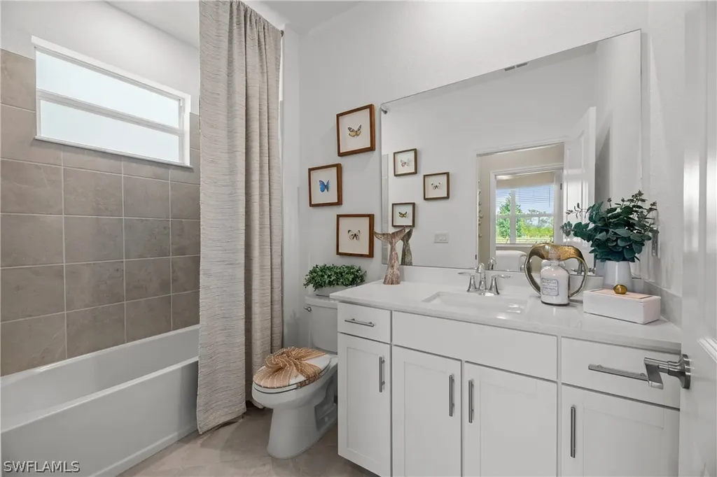 3111 Weston Manor Drive Alva FL 33920