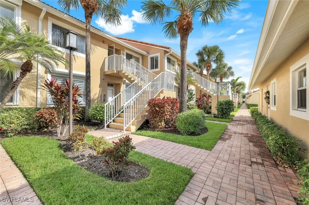 2373 Hidden Lake Court Naples FL 34112