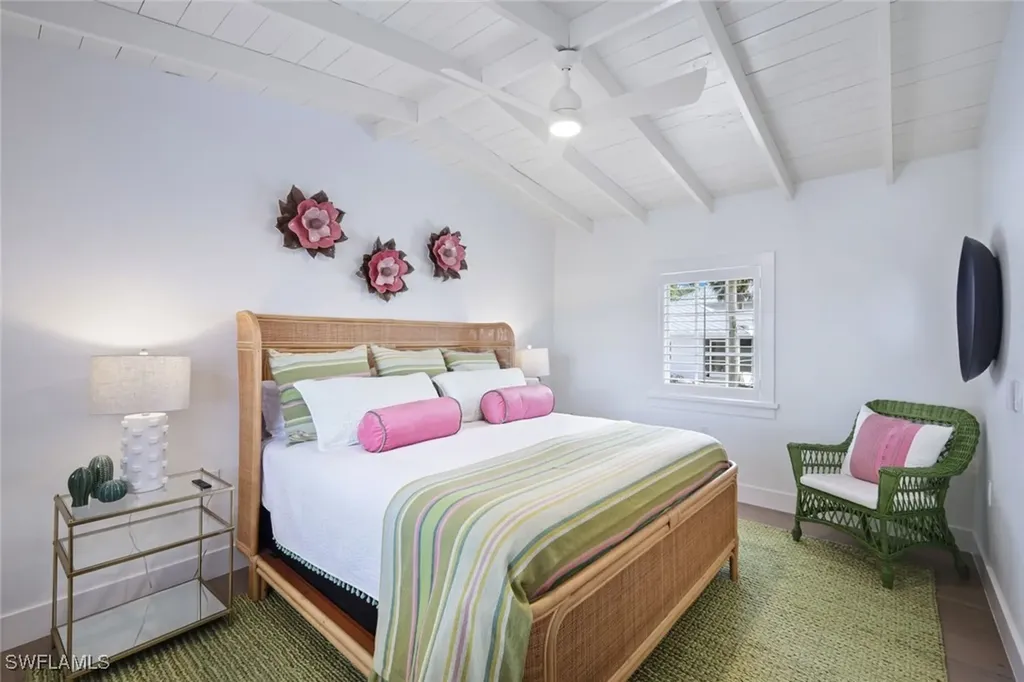 47 8th Avenue S Naples FL 34102