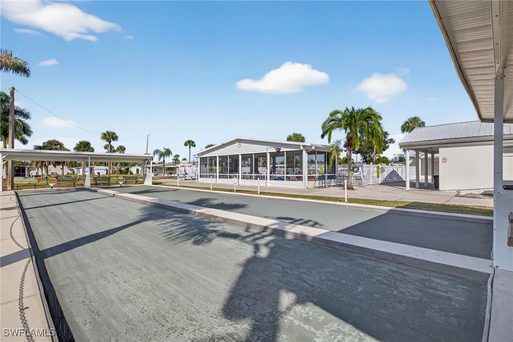 115 Overland Trail North Fort Myers FL 33917