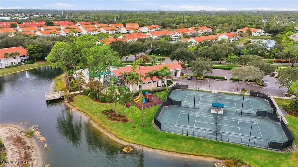 5390 Andover Drive Naples FL 34110