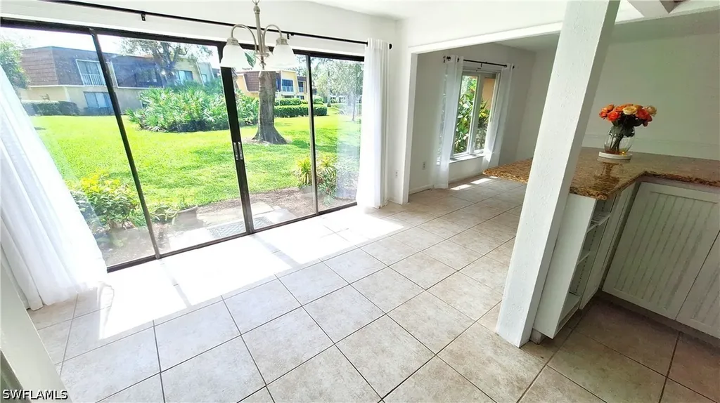 406 Meadowlark Lane Naples FL 34105