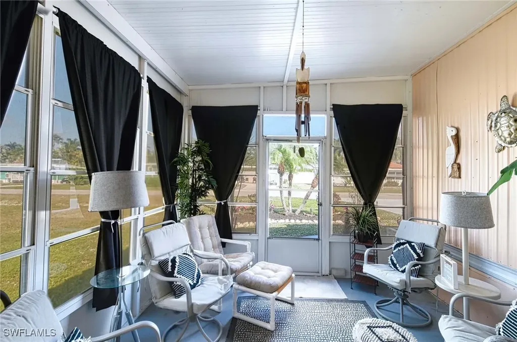 41 Sonderhen Drive Naples FL 34114