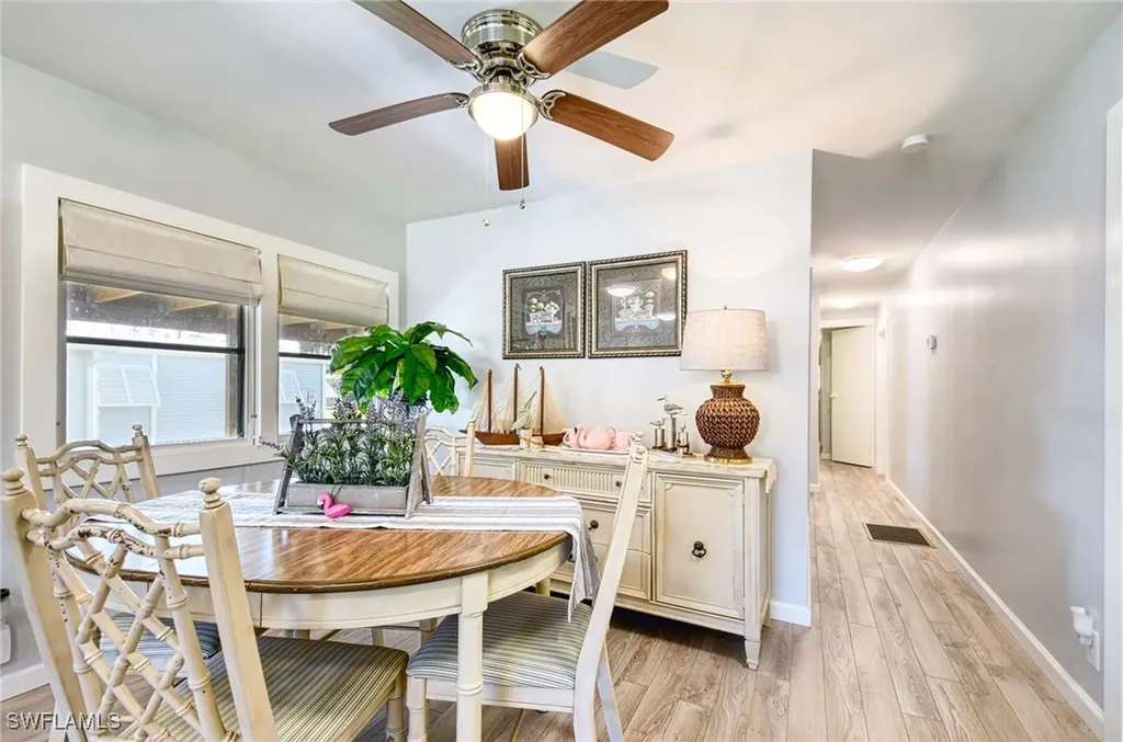 41 Sonderhen Drive Naples FL 34114