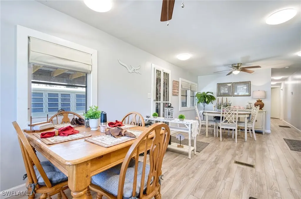 41 Sonderhen Drive Naples FL 34114