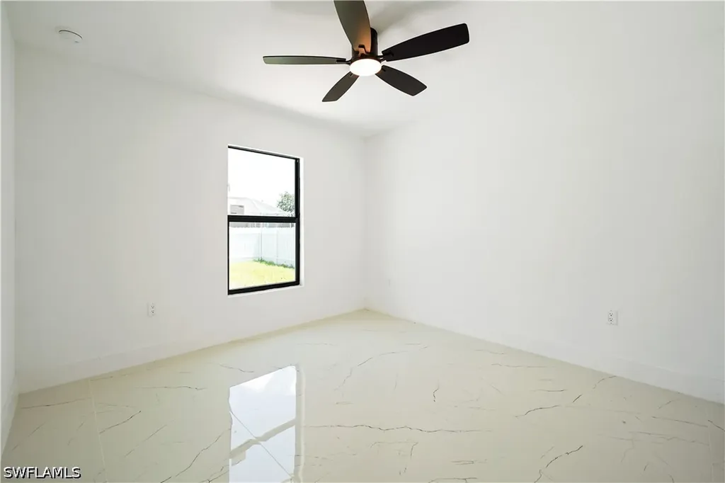 1213 NW 22nd Place Cape Coral FL 33993