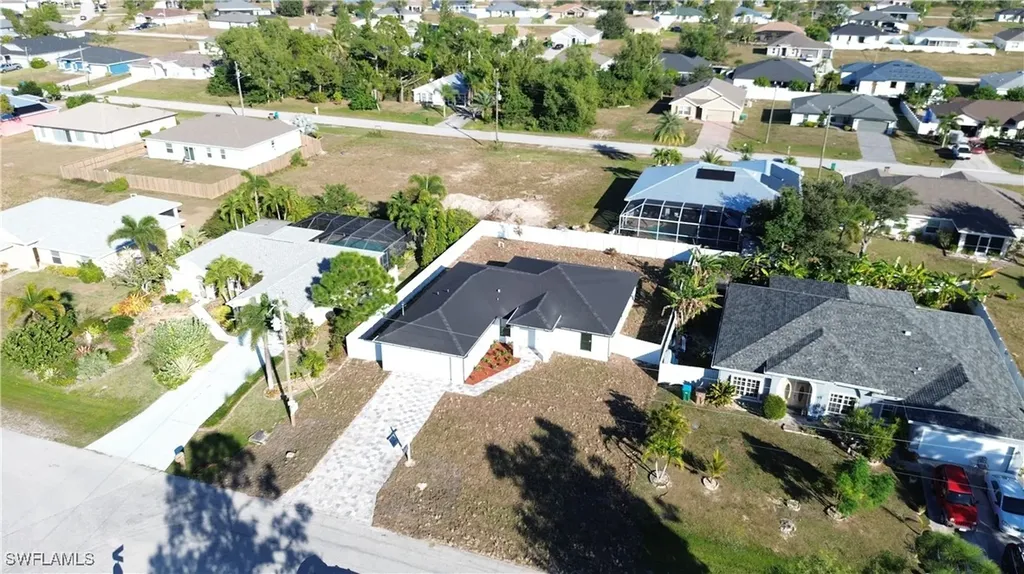 1213 NW 22nd Place Cape Coral FL 33993
