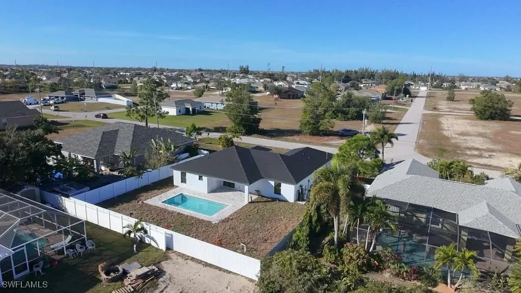1213 NW 22nd Place Cape Coral FL 33993