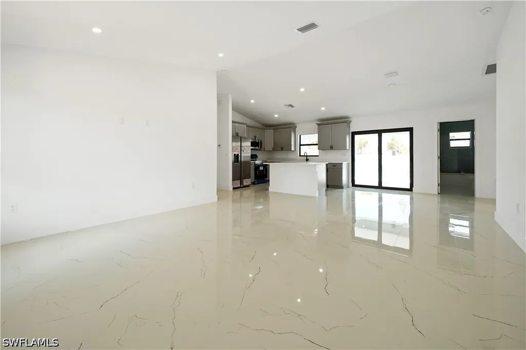 1213 NW 22nd Place Cape Coral FL 33993