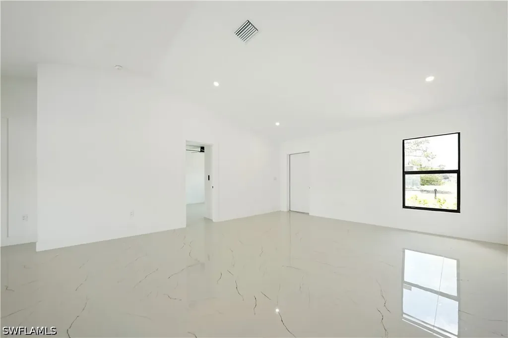 1213 NW 22nd Place Cape Coral FL 33993