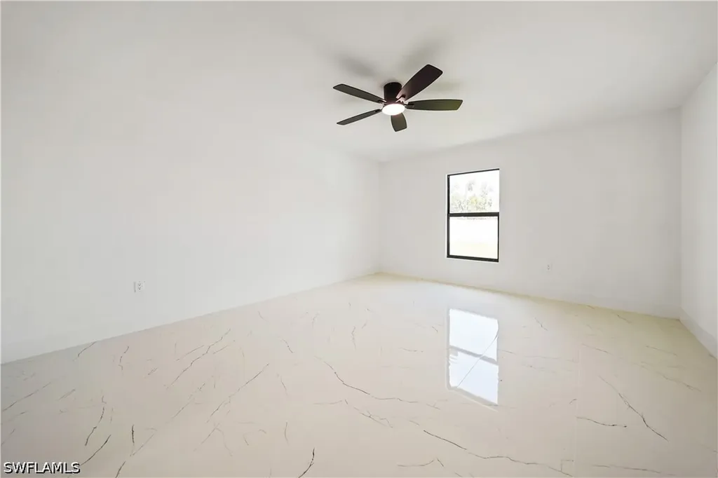 1213 NW 22nd Place Cape Coral FL 33993