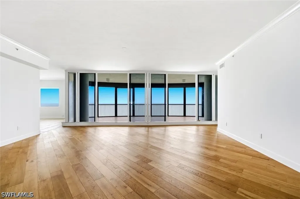 Naples FL, 8665 Bay Colony Drive, Unit PH 2003
