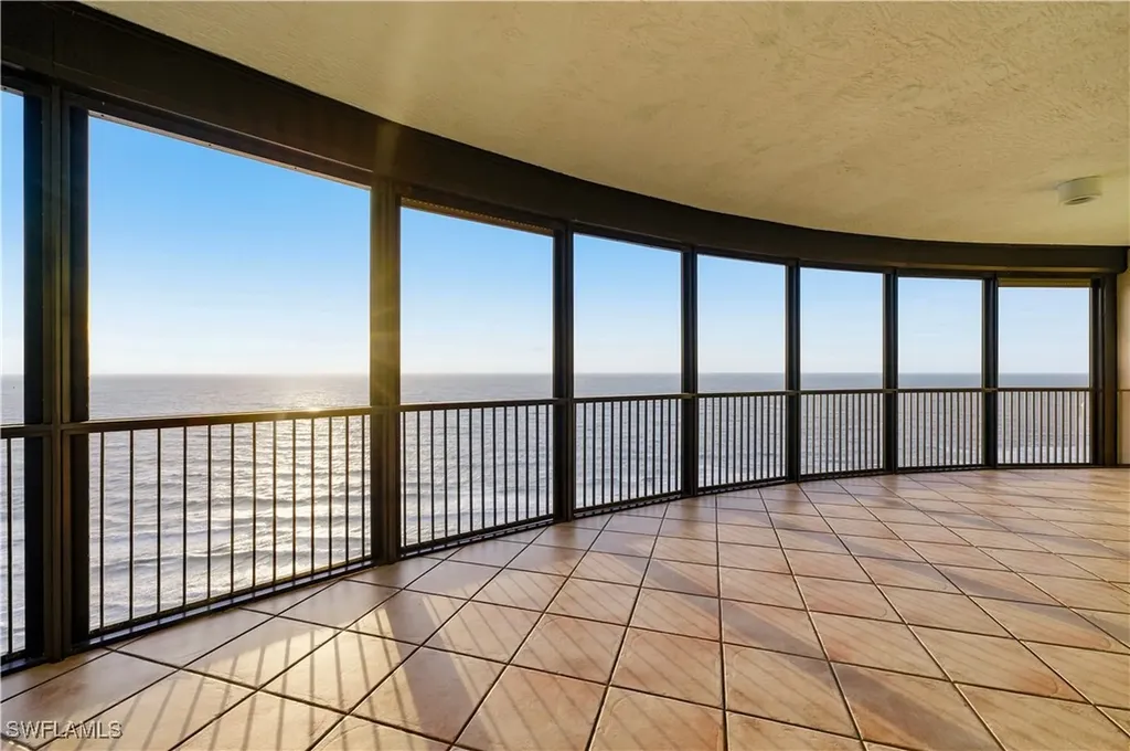 Naples FL, 8665 Bay Colony Drive, Unit PH 2003