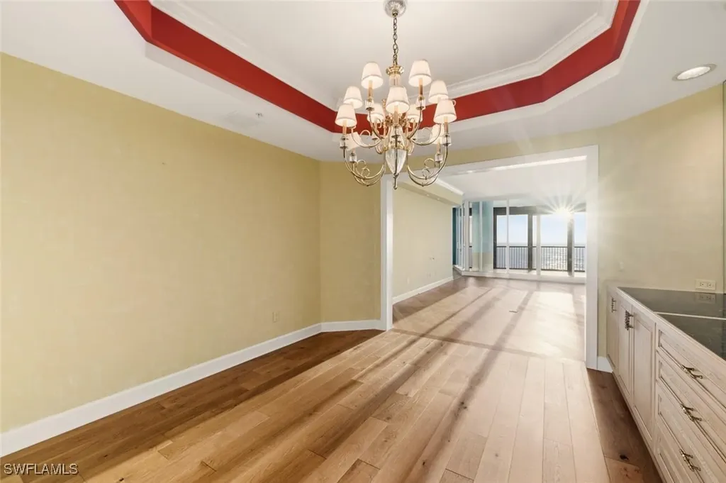 8665 Bay Colony Drive Naples FL 34108