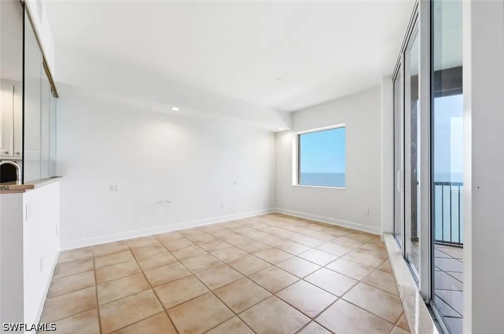 8665 Bay Colony Drive Naples FL 34108