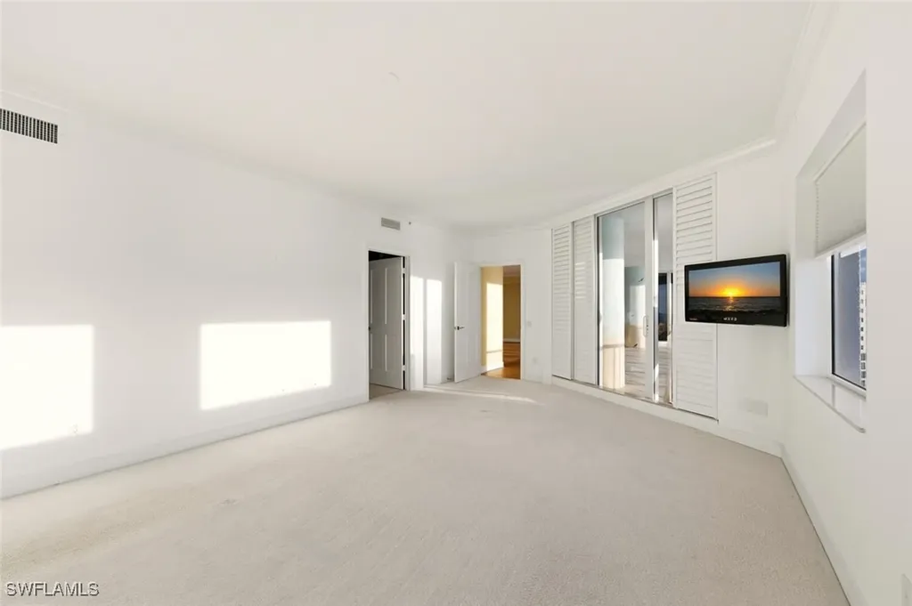 8665 Bay Colony Drive Naples FL 34108