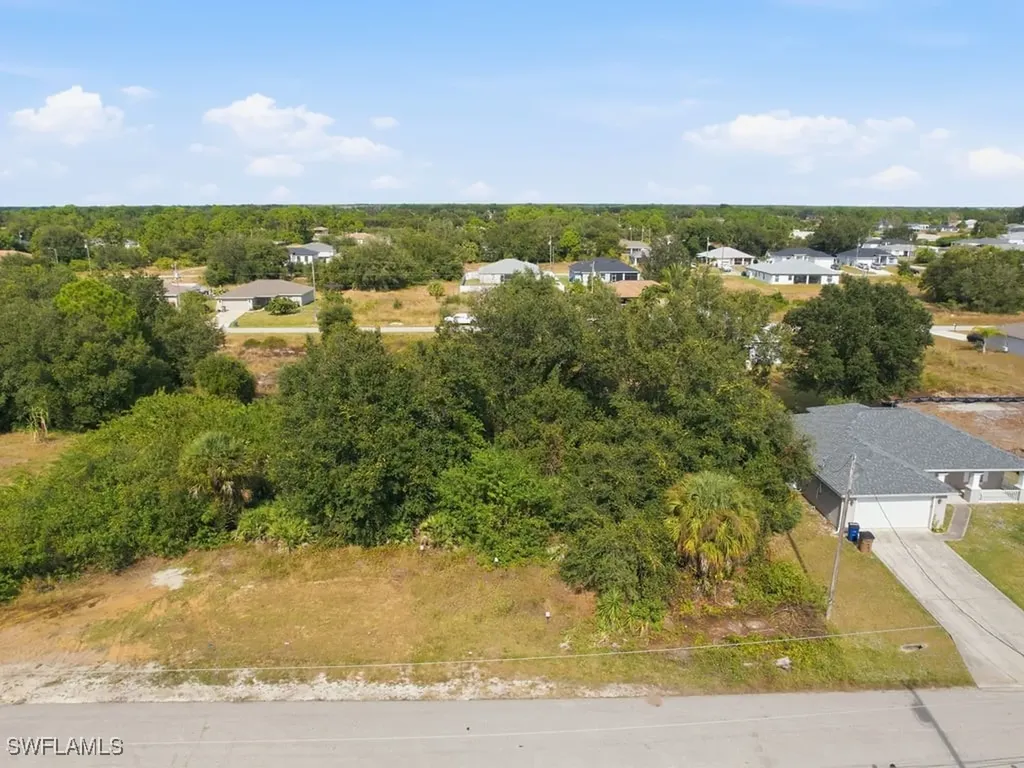 2910 51st Street SW Lehigh Acres FL 33976
