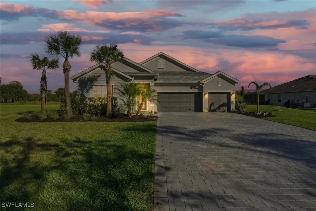 17120 Serengeti Circle Alva FL 33920