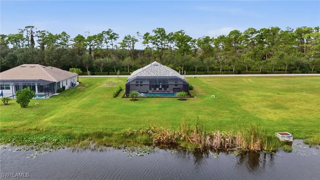 17120 Serengeti Circle Alva FL 33920