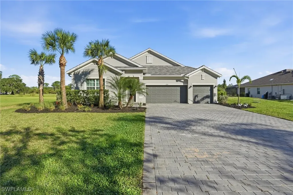 17120 Serengeti Circle Alva FL 33920