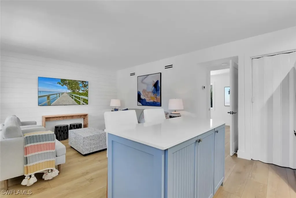 980 7th Avenue S Naples FL 34102