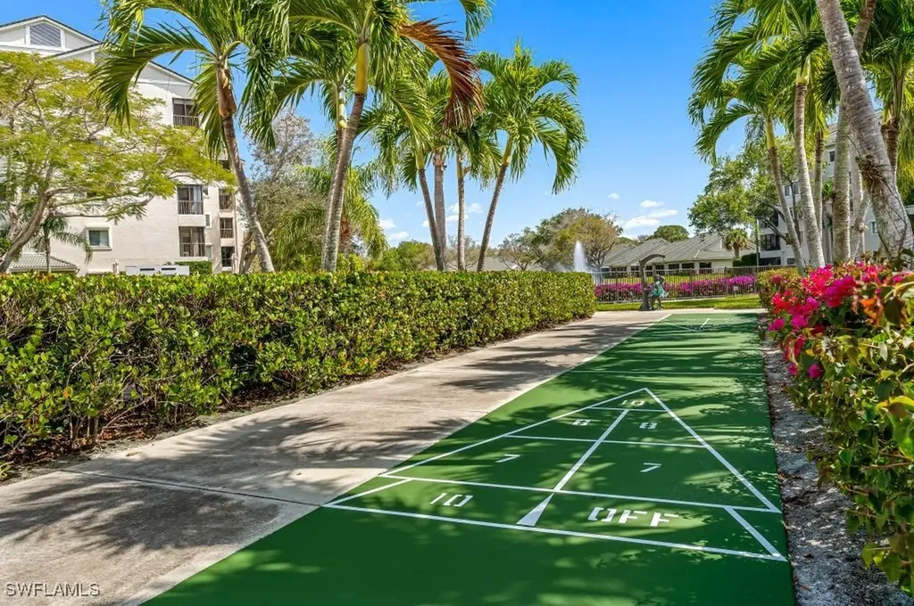 900 Arbor Lake Drive Naples FL 34110