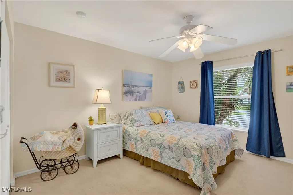 1815 NE 2nd Place Cape Coral FL 33909