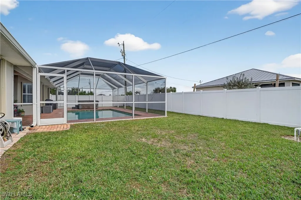1815 NE 2nd Place Cape Coral FL 33909