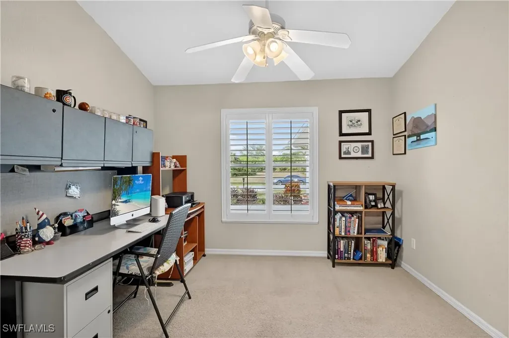 1815 NE 2nd Place Cape Coral FL 33909