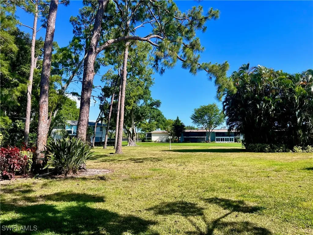 202 Peppermint Lane Naples FL 34112