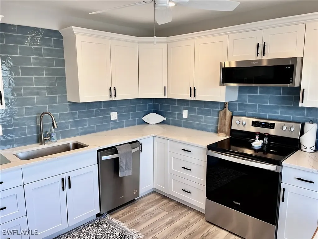 202 Peppermint Lane Naples FL 34112