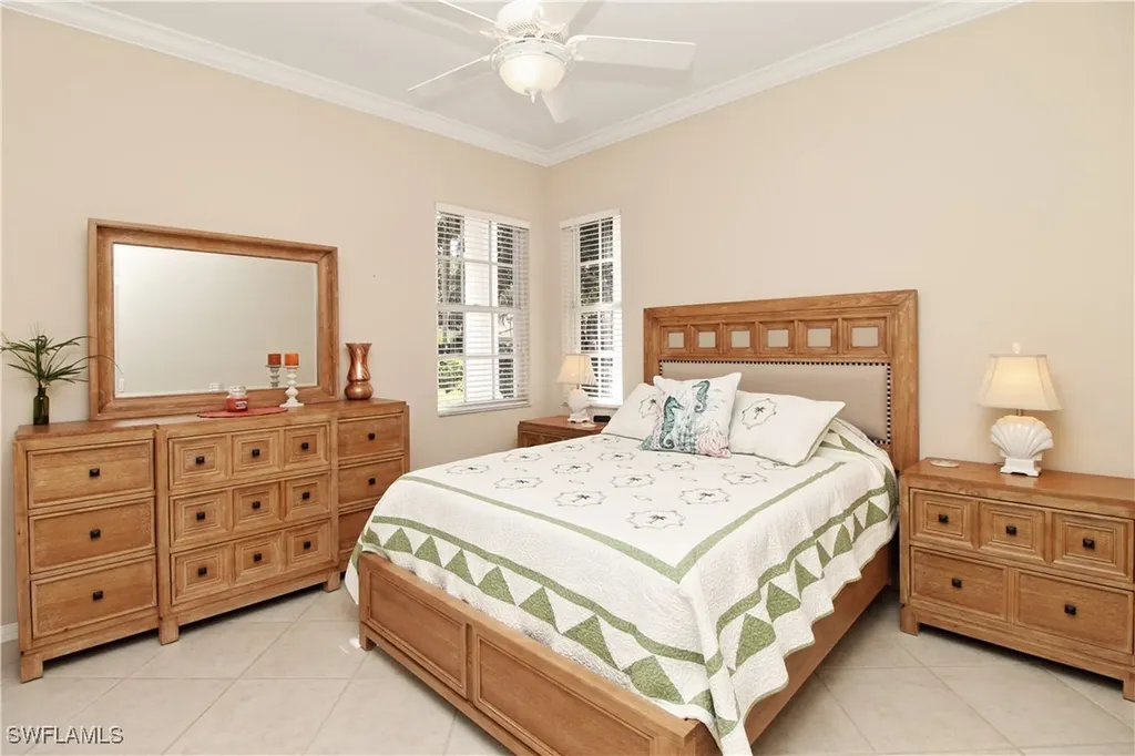 1901 Winding Oaks Way Naples FL 34109