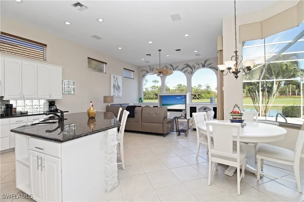 1901 Winding Oaks Way Naples FL 34109