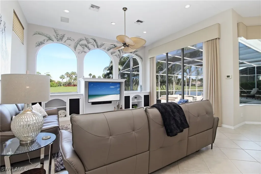 1901 Winding Oaks Way Naples FL 34109