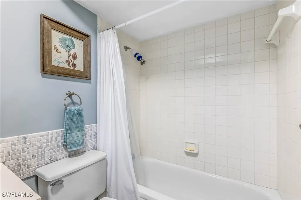 400 Forest Lakes Boulevard Naples FL 34105