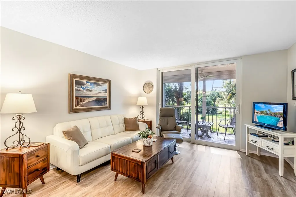 400 Forest Lakes Boulevard Naples FL 34105