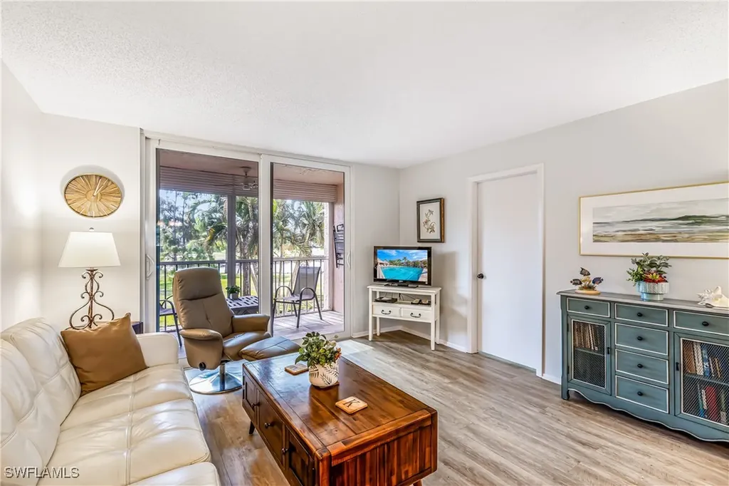 400 Forest Lakes Boulevard Naples FL 34105