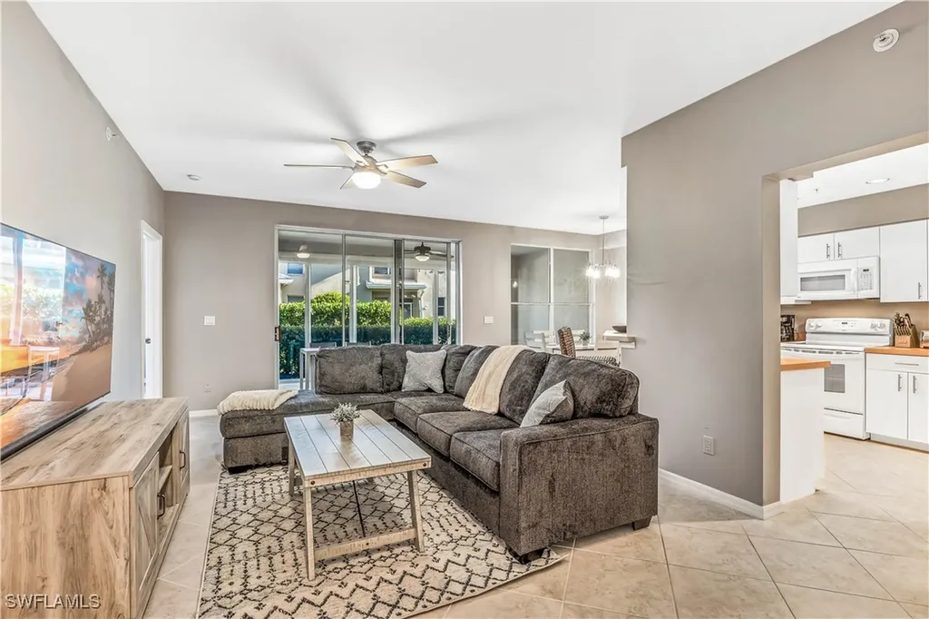 24827 Lakemont Cove Lane Bonita Springs FL 34134